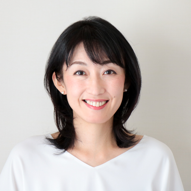 会田 麻実子