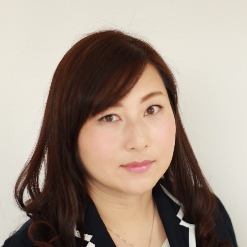 井手本 亜希