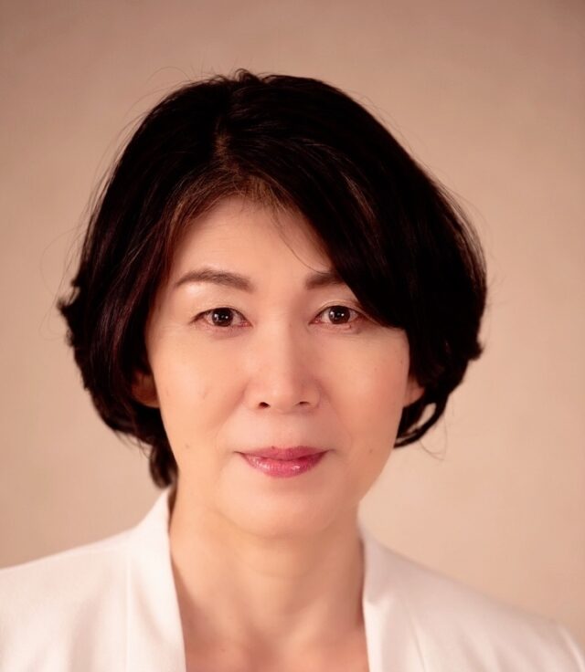 竹内 靖子
