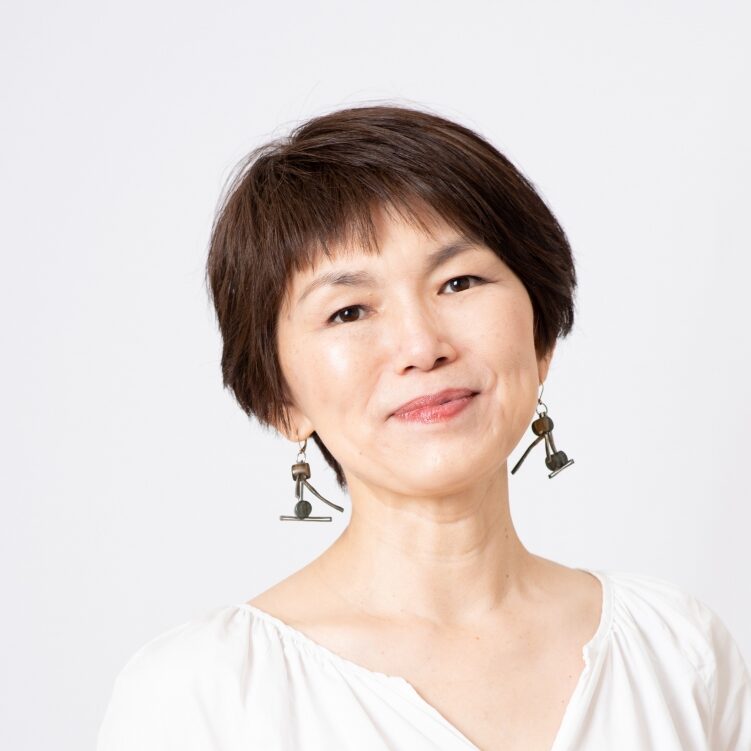 かみて 理恵子