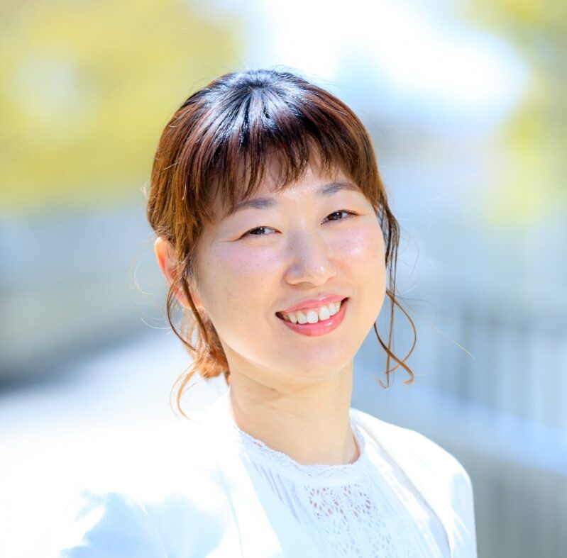 川原 玲