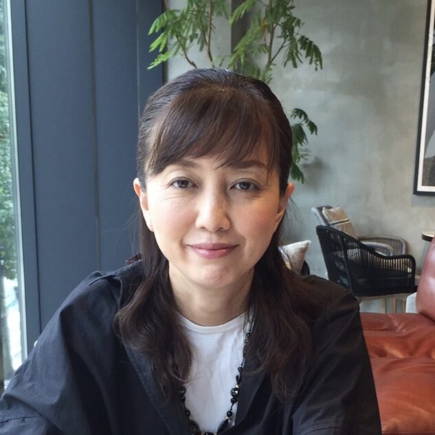 綾部 愛