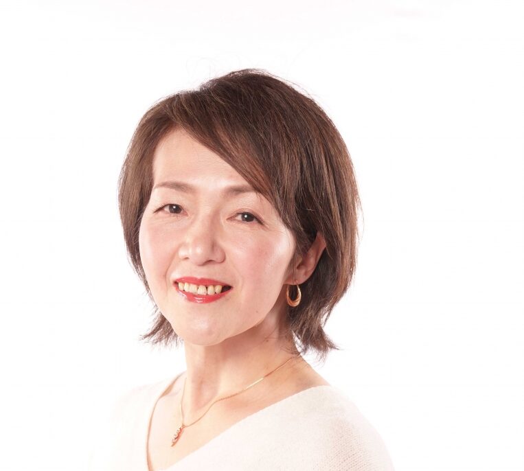 川崎 育代