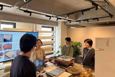 【SDGs委員会だより】驚きの素材から“塗る建材” “貼る建材”を生み出す会社～SDGs委員会的大人の社会科見学